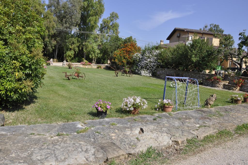 Agriturismo Sechi Campanedda Exteriér fotografie